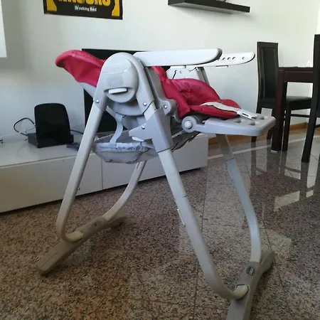 Apartment Lovely Flat In The Center